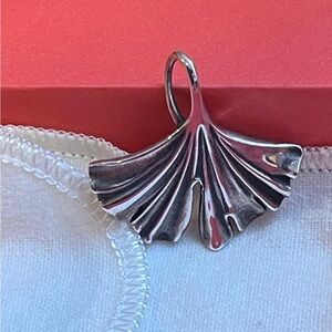 James Avery ginkgo leaf pendant